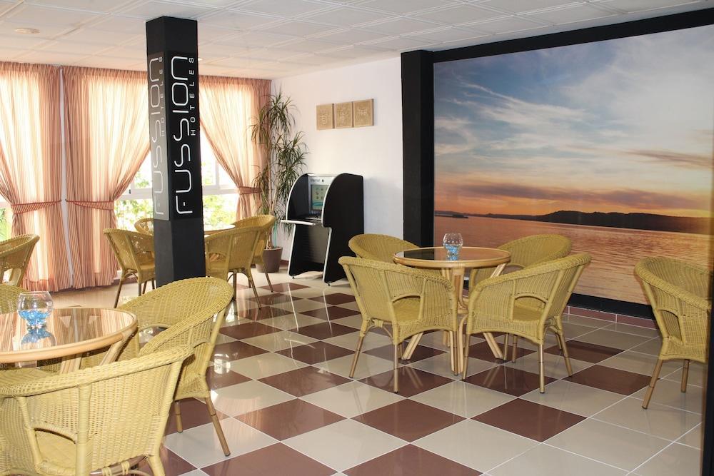 Hotel Santa Faz (Adults Only) Бенидорм Экстерьер фото