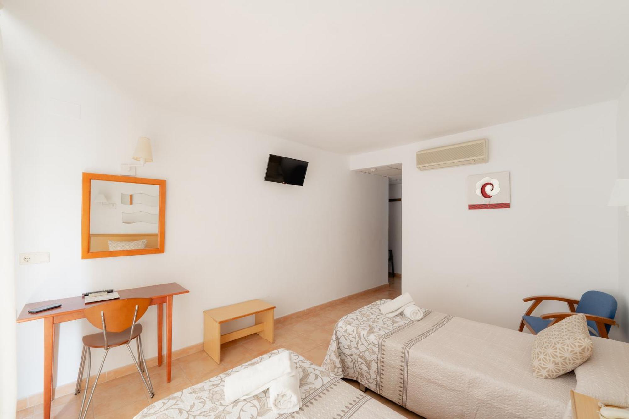 Hotel Santa Faz (Adults Only) Бенидорм Экстерьер фото
