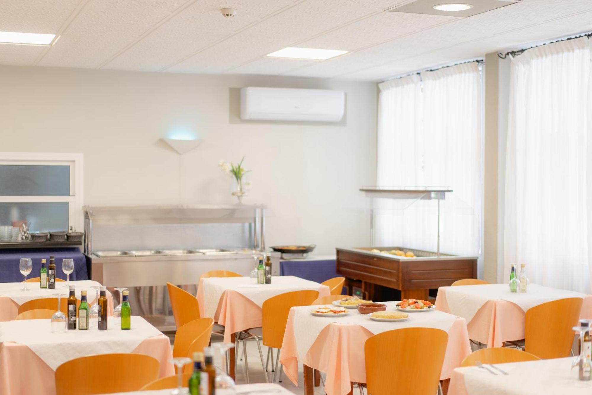 Hotel Santa Faz (Adults Only) Бенидорм Экстерьер фото