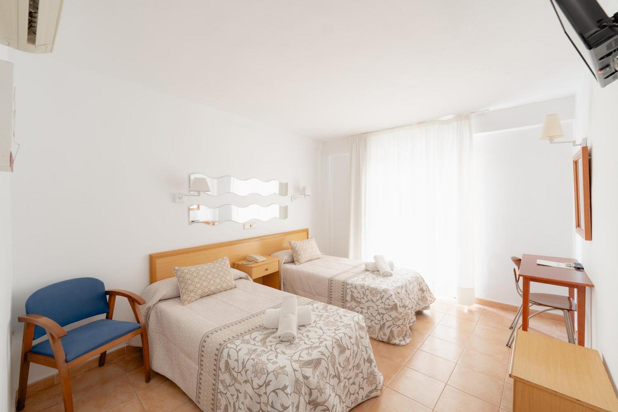 Hotel Santa Faz (Adults Only) Бенидорм Экстерьер фото