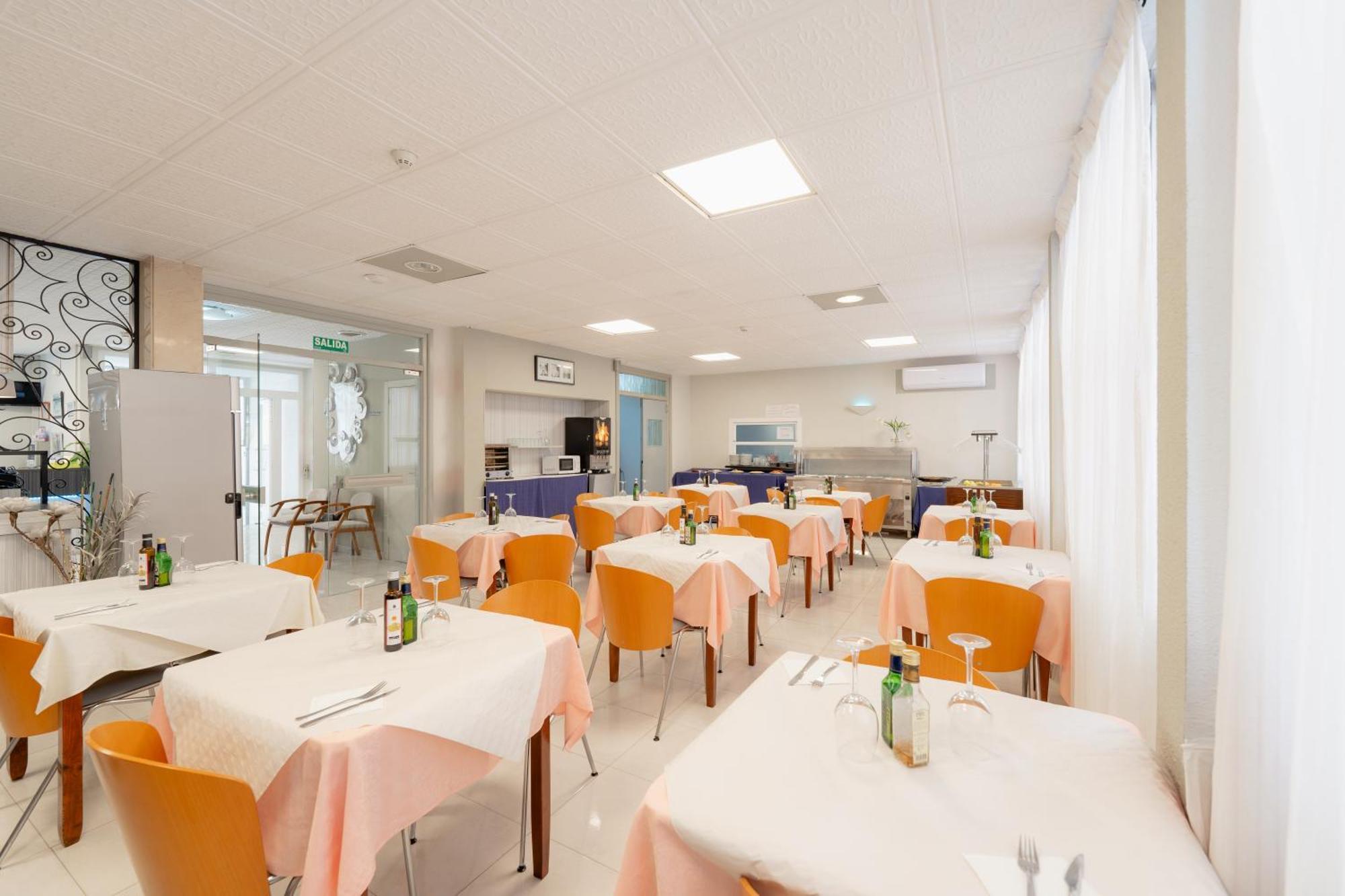 Hotel Santa Faz (Adults Only) Бенидорм Экстерьер фото