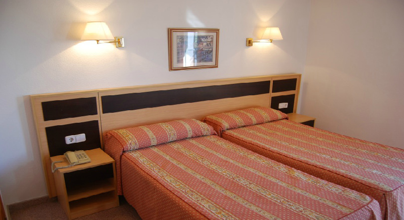 Hotel Santa Faz (Adults Only) Бенидорм Экстерьер фото